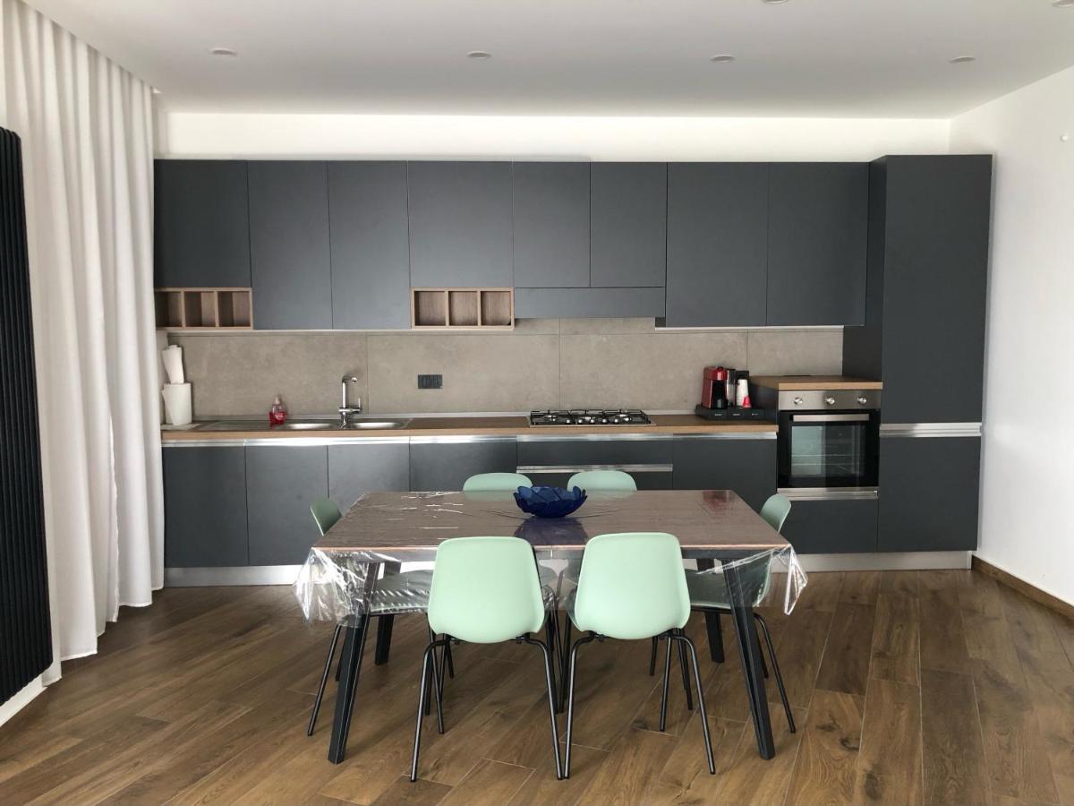 Borgiarooms Luxury Apartment ميلاتسو المظهر الخارجي الصورة